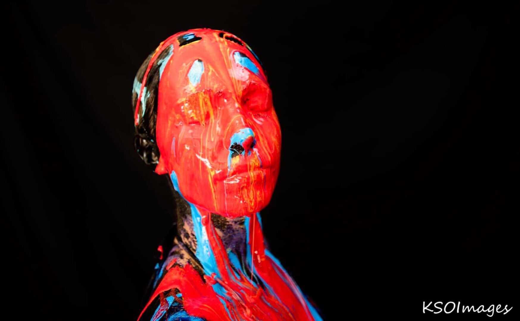 A model with face and body paint